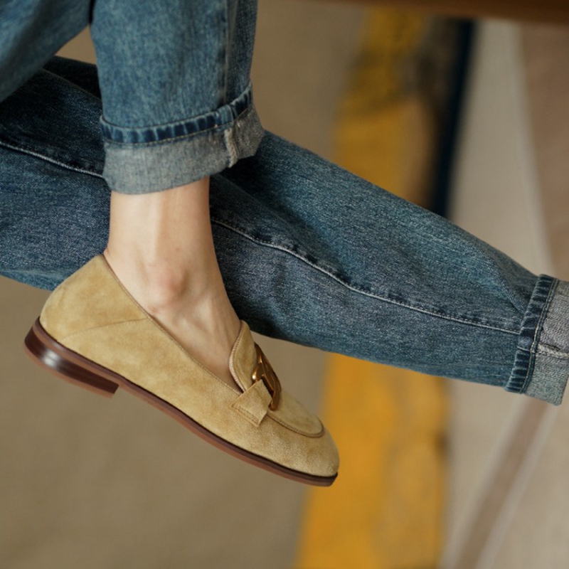 여성용 스웨이드 가죽 로퍼, 로우힐, 라운드 토, 청키 - Womens Heels 리뷰 및 가격